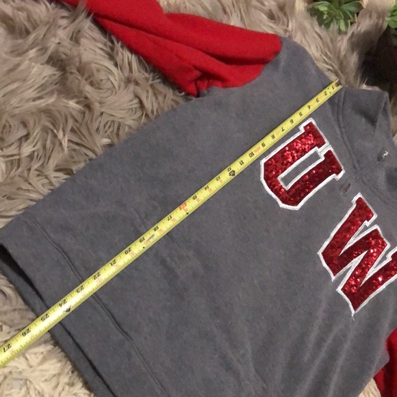 VS PINK-University Line 1/4 Zip Sweatshirt-Gray/Red-Sz xs-EUC-Bling - Picture 11 of 14
